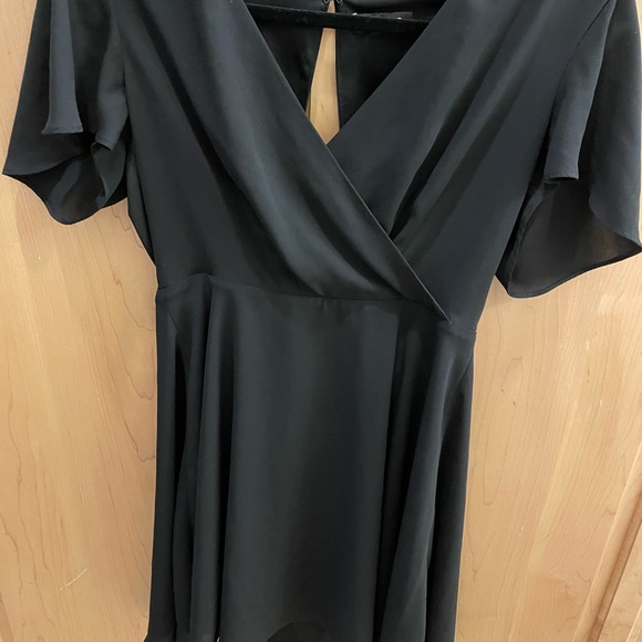 Express black dress, size 2 barely worn. - Picture 5 of 6